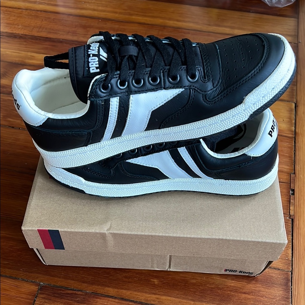 PRO KEDS SKYHAWK LO BLK/WHITE